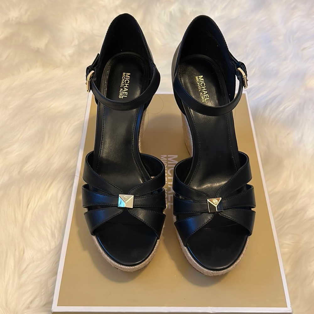 MICHAEL KORS MAGGIE WEDGE HEELS